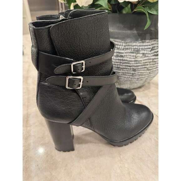 Vince Camuto Elisen Buckle Lug Sole Booties in black  10 Excellent like new - Picture 7 of 16